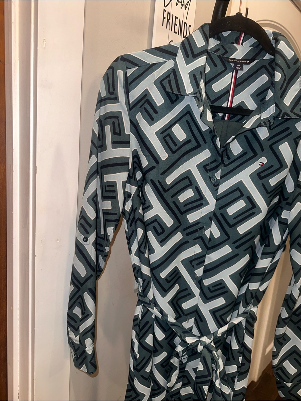 Tommy Hilfiger Size Small Women’s Geometric Print Shirt Dress in Dark Green - Picture 3 of 9